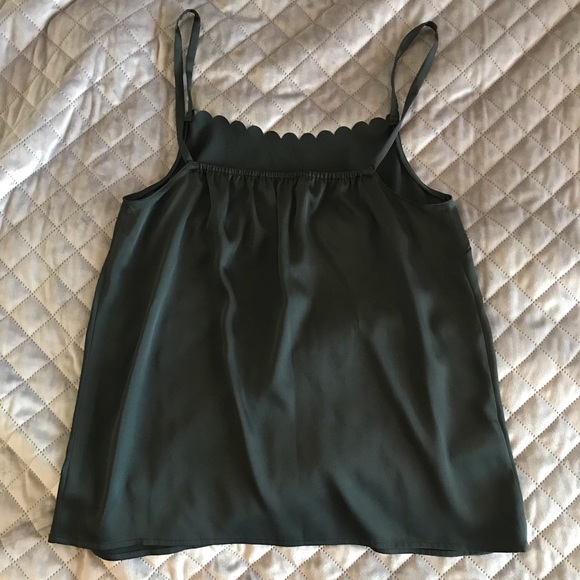 NWT LOFT Scalloped Tank - Picture 3 of 3